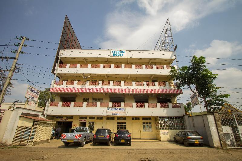 Seldom Hotel Nairobi Exterior foto